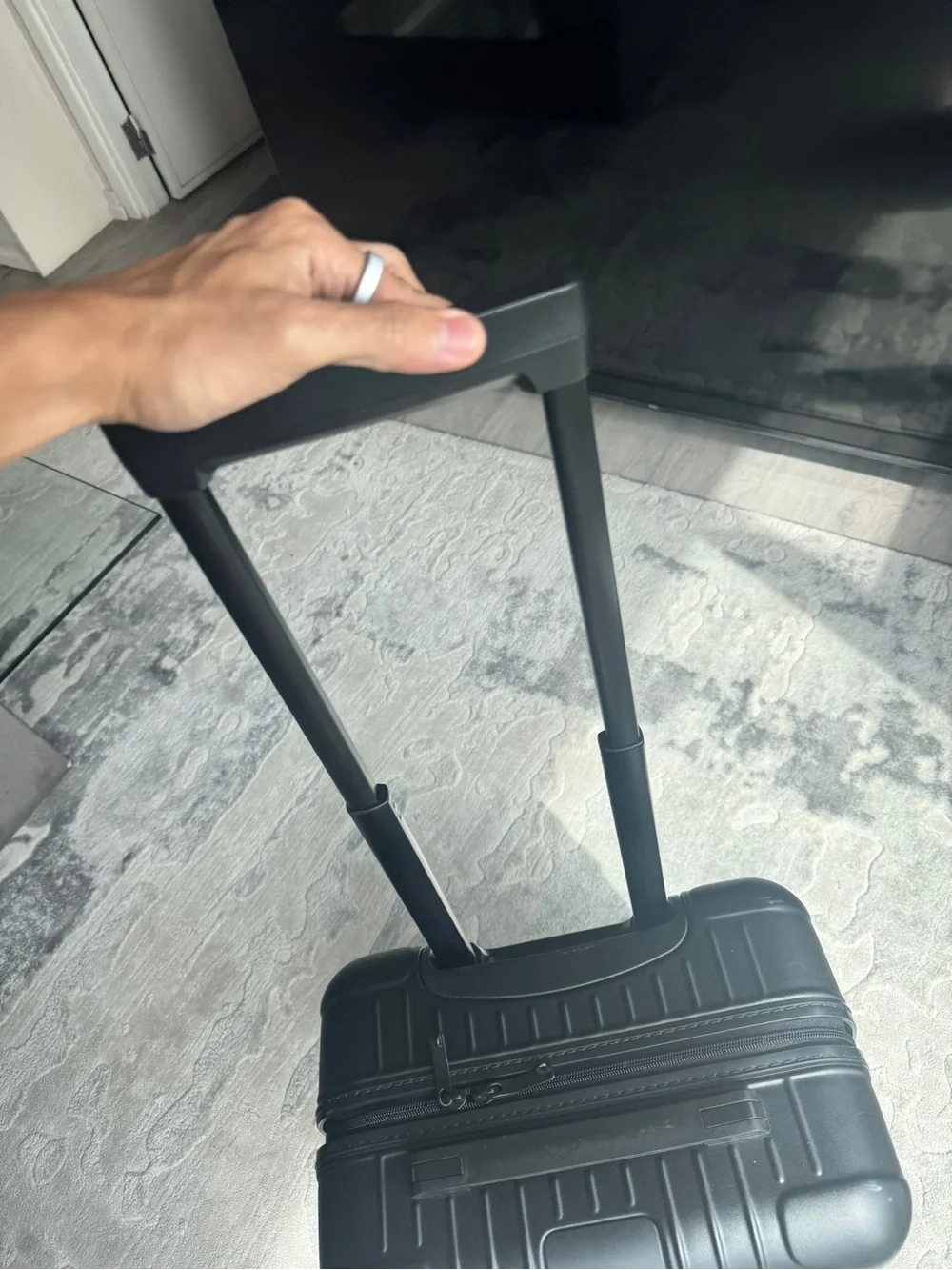Rimowa Essential Sleeve Cabin Carry-On Suitcase - Black